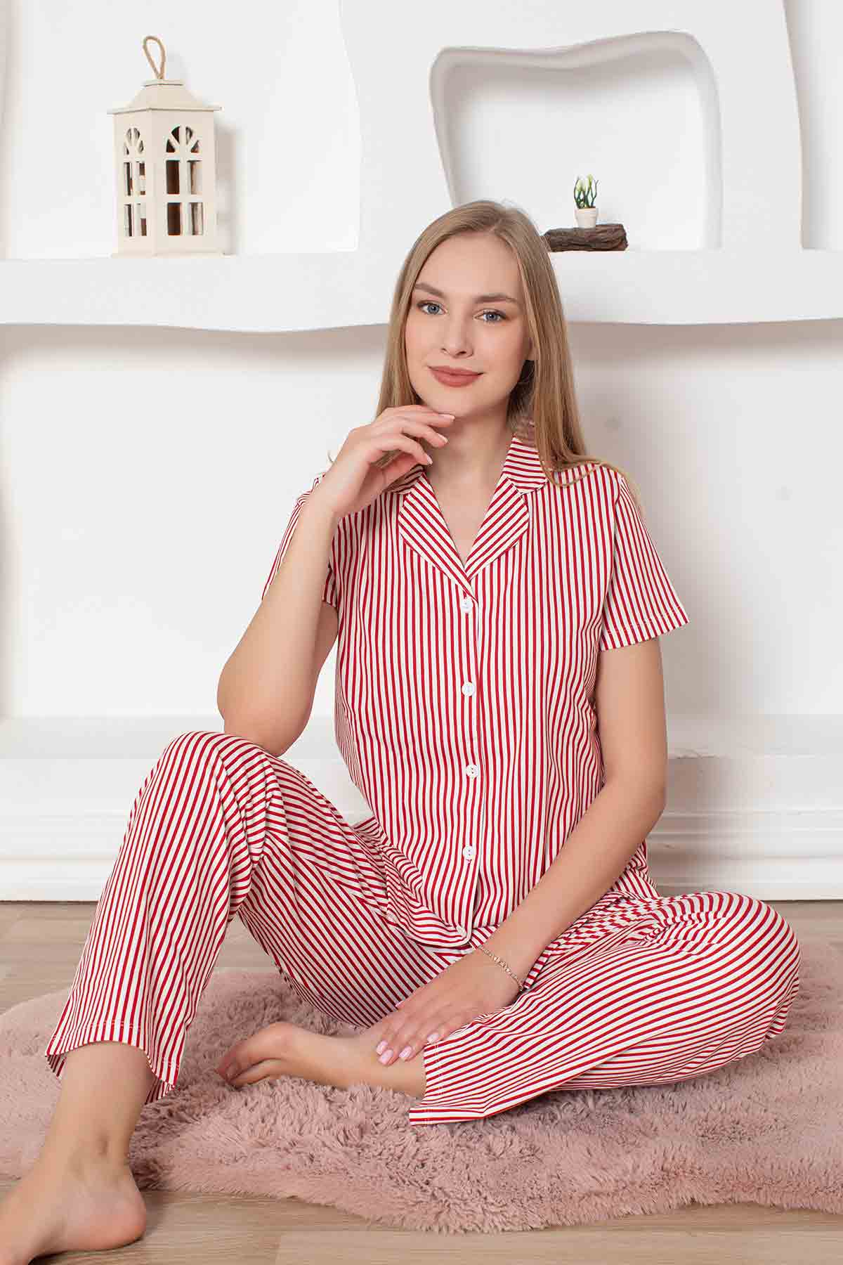 Çizgili%20Kısa%20Kollu%20Gömlek%20Pijama%20Takımı%202791KY