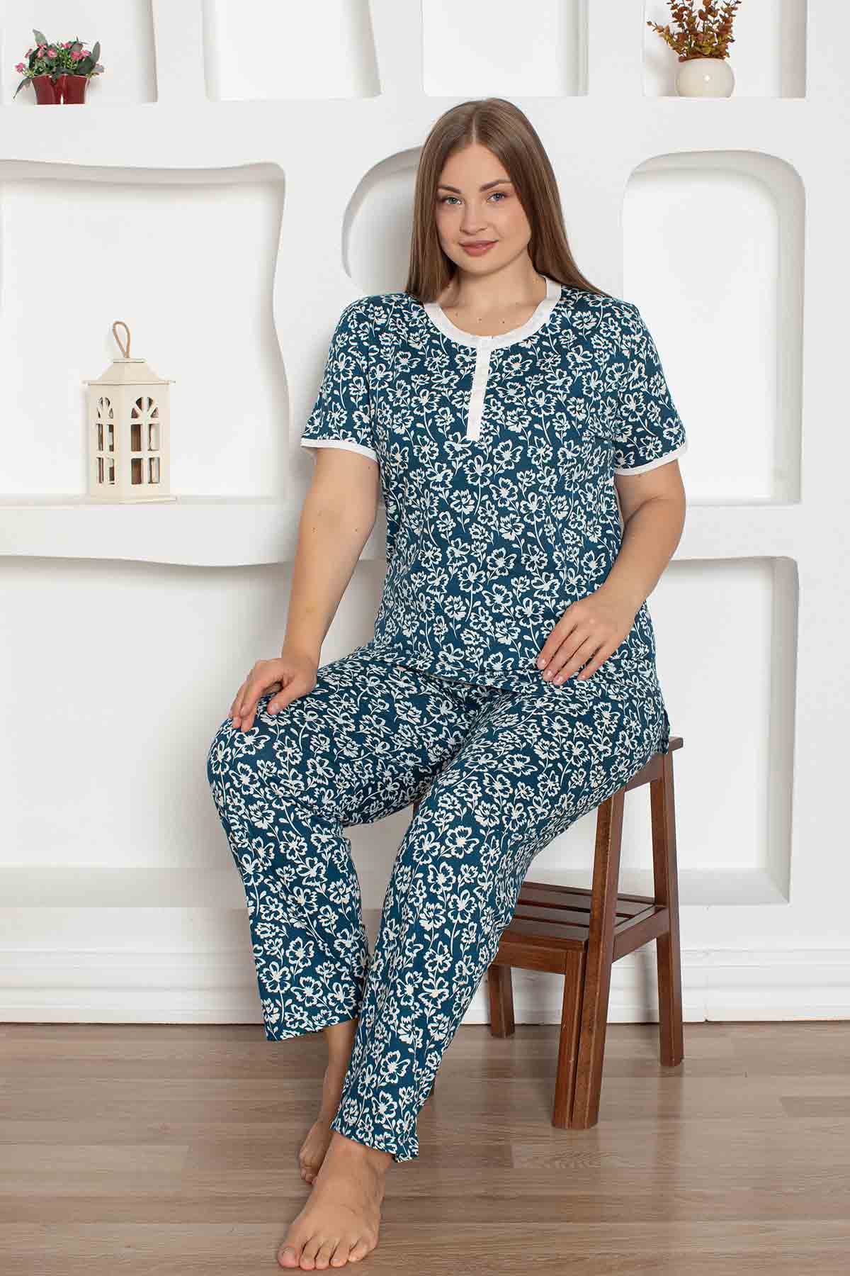 İndigo%20Çiçek%20Desenli%20Büyük%20Beden%20Bayan%20Pijama%20Takımı%202794KYB