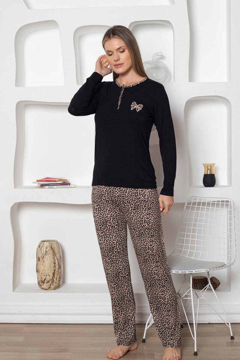 Leopar%20desenli%20Kadın%20Pijama%20Takımı%20-%20Fiyonk%20Nakışlı%20Likralı%202805UY